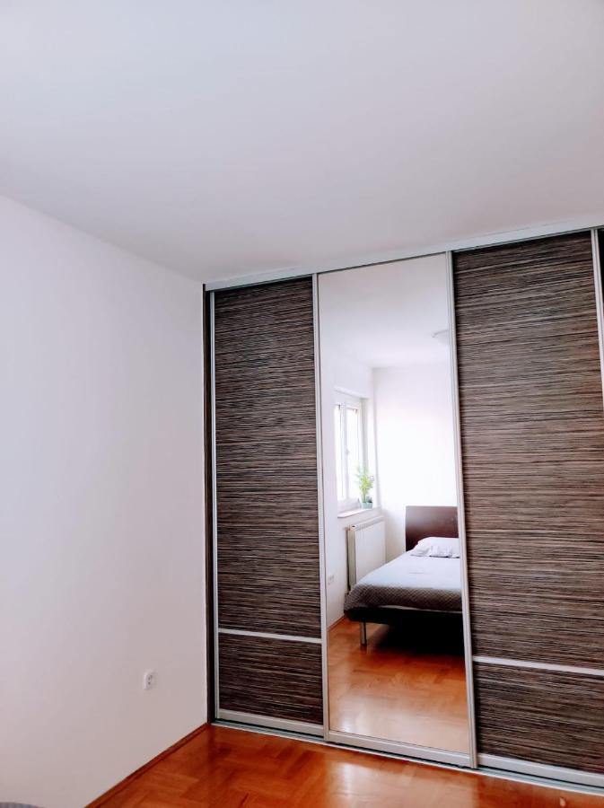 Mimi'S Apartment Zagreb Bagian luar foto